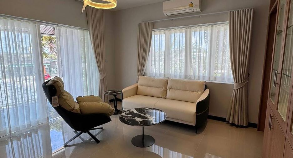 For sale 5 bedrooms villa in East Pattaya, Pattaya