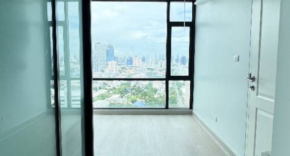 For sale 1 bed condo in Sathon, Bangkok