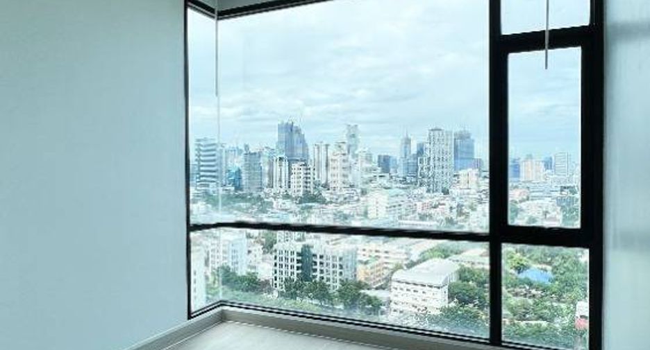 For sale 1 bed condo in Sathon, Bangkok