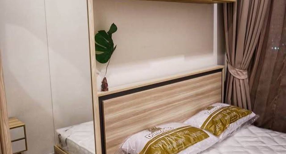 For sale 1 bed condo in Phra Khanong, Bangkok