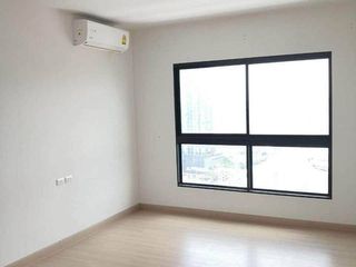 Продажа 1 кровать кондо в Тхон Бури, Бангкок