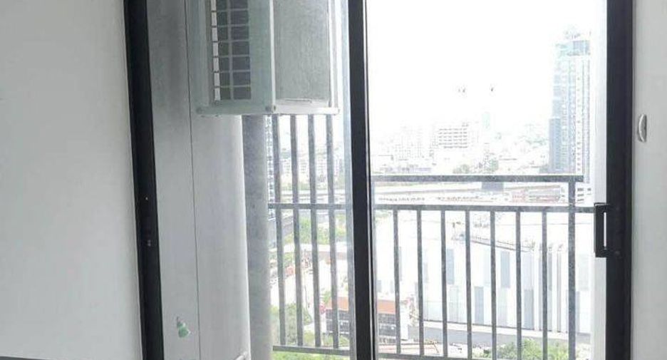 For sale 1 bed condo in Thon Buri, Bangkok