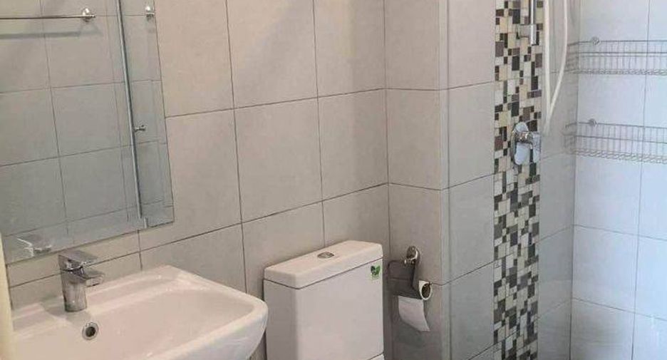 For sale 1 bed condo in Thon Buri, Bangkok