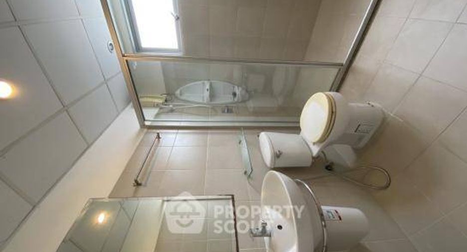 For sale 1 bed condo in Phasi Charoen, Bangkok