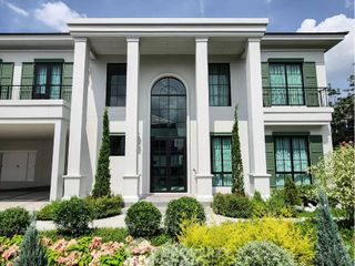 For sale 5 bedrooms house in Bangkok Noi, Bangkok