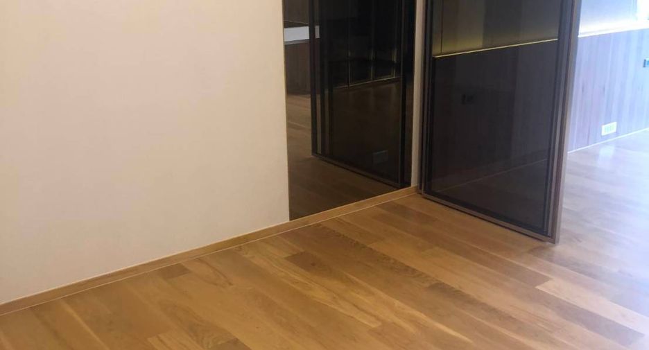 For sale 1 bed condo in Watthana, Bangkok