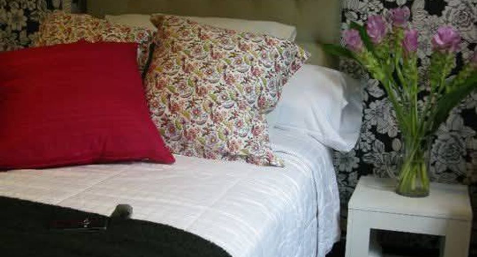 For sale 1 bed condo in Watthana, Bangkok