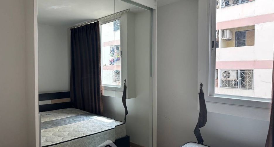 For sale 1 bed condo in Bang Phlat, Bangkok