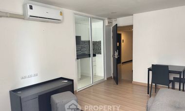 À vendre 1 chambre condo à Bang Phlat, Bangkok