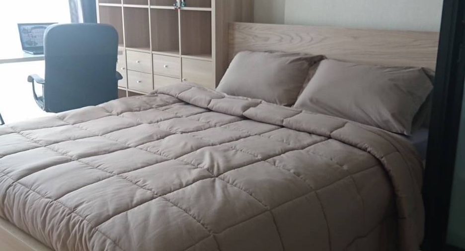 For sale 1 bed condo in Sathon, Bangkok
