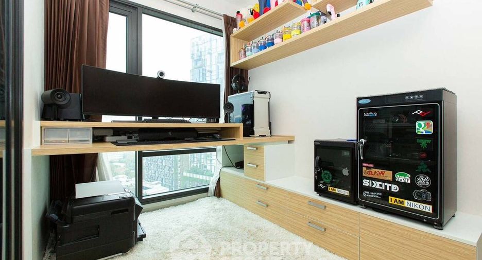 For sale 1 bed condo in Khlong Toei, Bangkok
