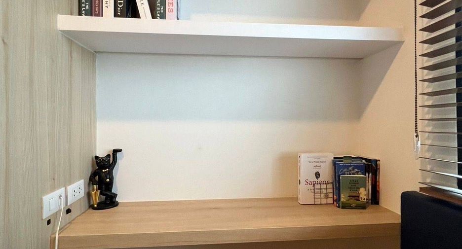 For sale 1 bed condo in Wang Thonglang, Bangkok