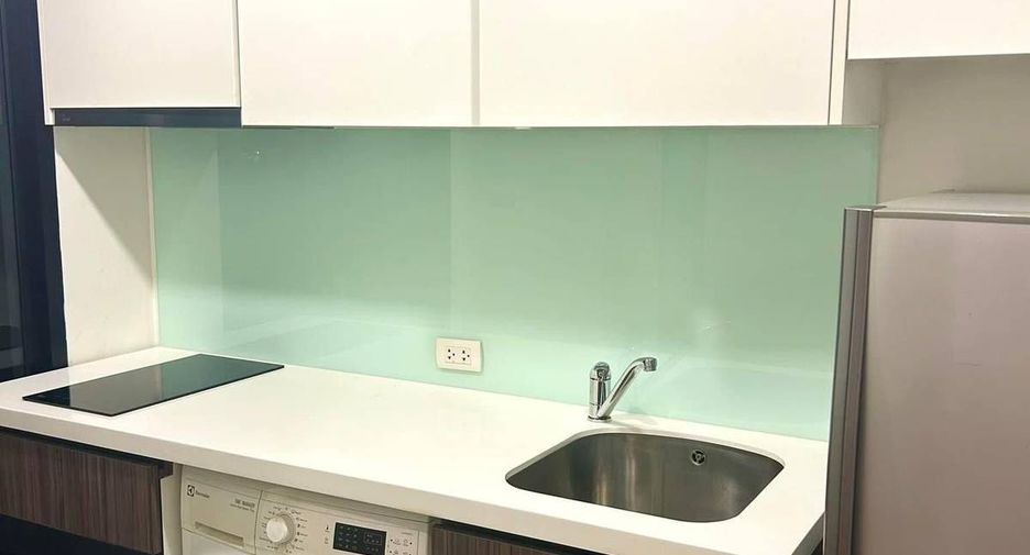 For sale 1 bed condo in Khlong San, Bangkok