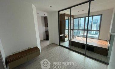 À vendre 1 chambre condo à Bang Sue, Bangkok