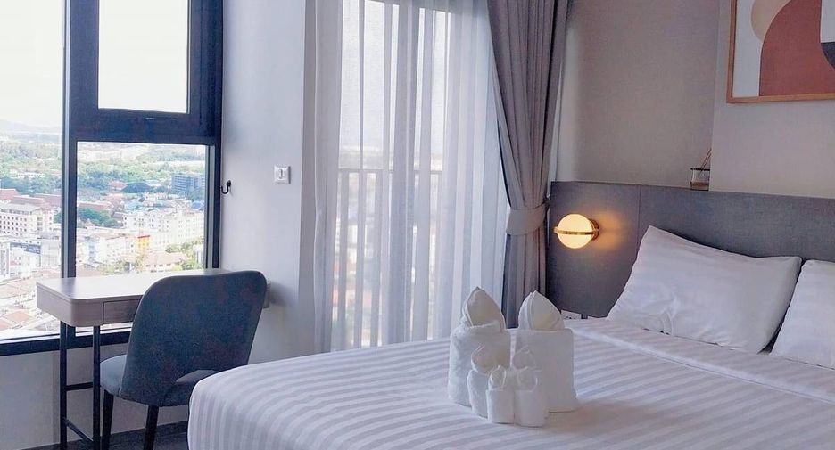 For sale 1 bed condo in Si Racha, Chonburi
