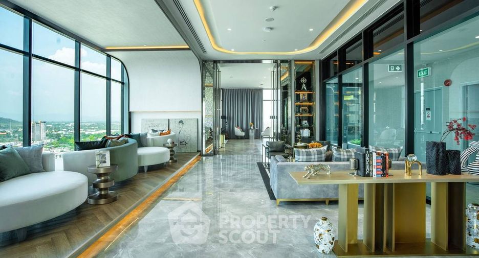 For sale 1 bed condo in Si Racha, Chonburi