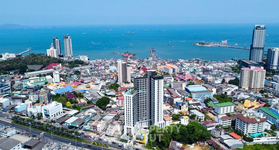 For sale 1 bed condo in Si Racha, Chonburi
