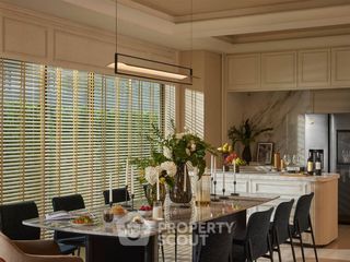 For sale 4 bedrooms house in Khlong Sam Wa, Bangkok