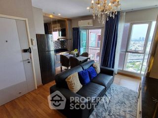 For sale 3 bedrooms condo in Yan Nawa, Bangkok