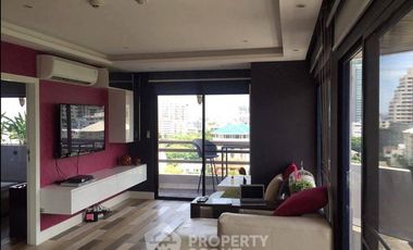 For sale 2 ベッドルーム condo in Watthana, Bangkok