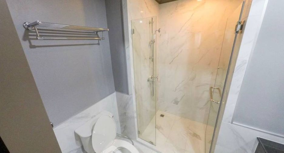 For sale 1 bed condo in Pathum Wan, Bangkok