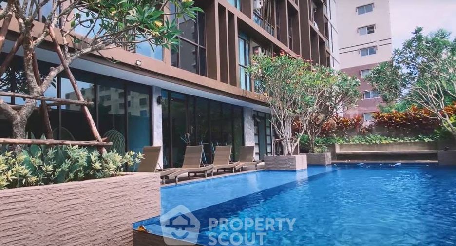 For sale 2 bedrooms condo in Lak Si, Bangkok