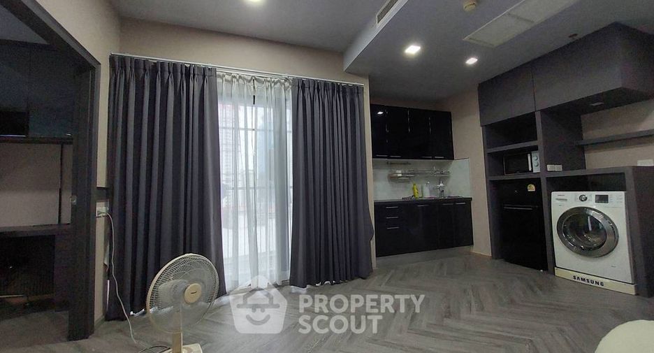 For sale 1 bed condo in Ratchathewi, Bangkok