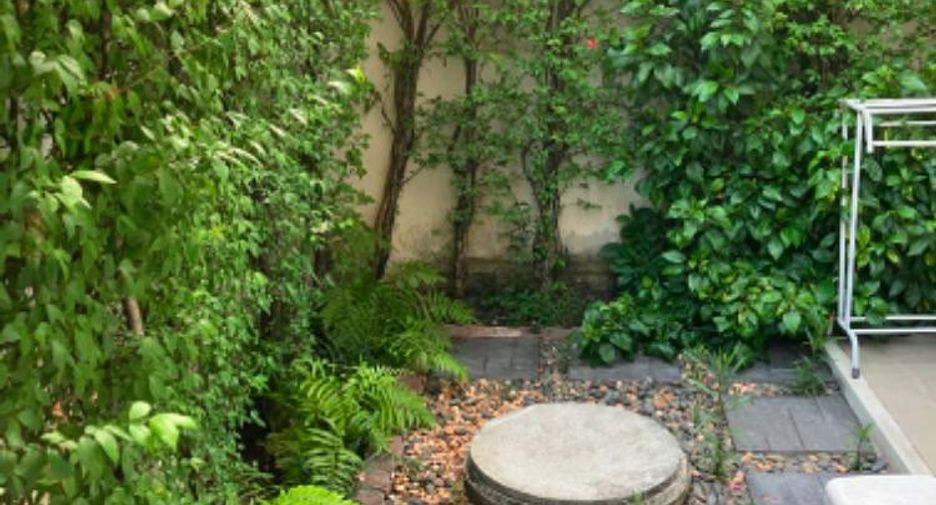 For sale 4 bedrooms house in Bang Khae, Bangkok
