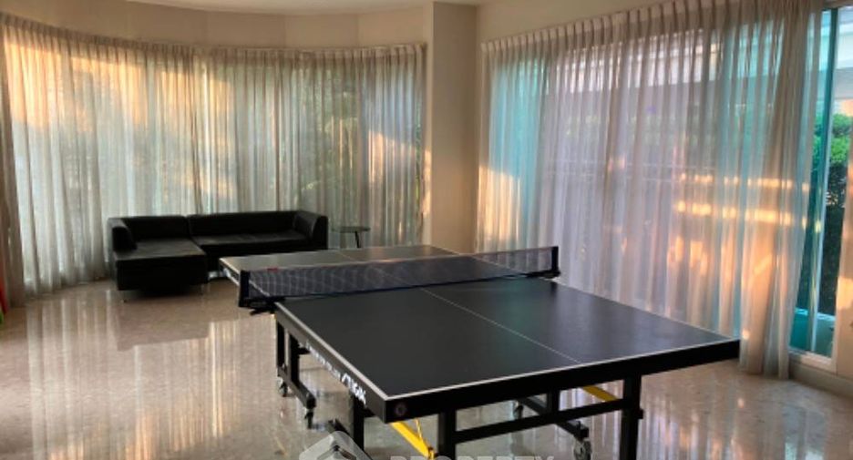 For sale 4 bedrooms house in Bang Khae, Bangkok