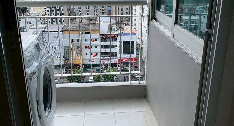 For sale 1 bed condo in Huai Khwang, Bangkok