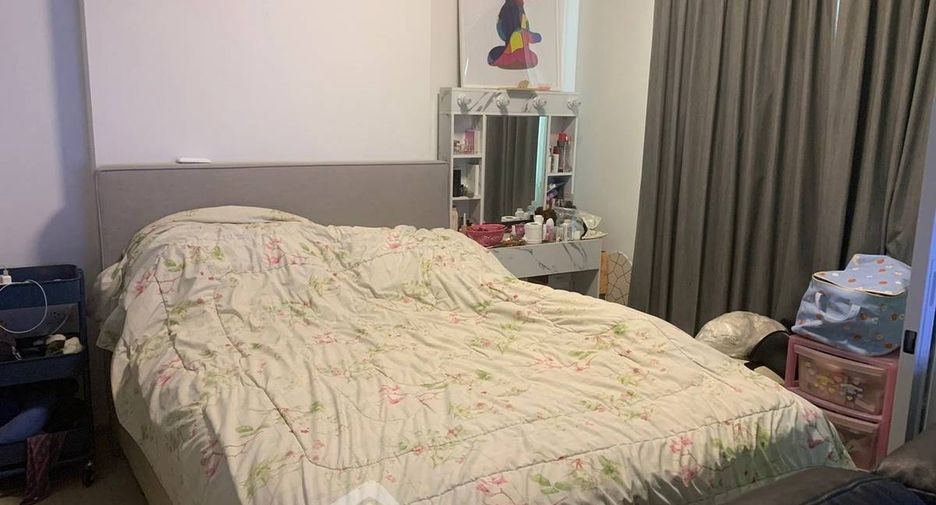 For sale 1 bed condo in Huai Khwang, Bangkok