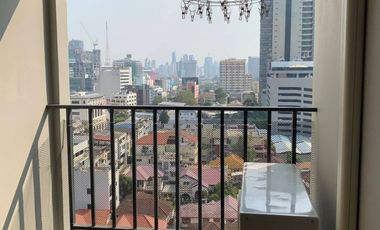 À vendre 1 chambre condo à Huai Khwang, Bangkok