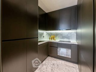For sale 2 bedrooms condo in Watthana, Bangkok