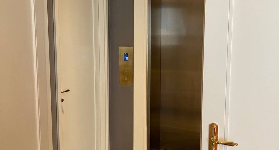 For rent and for sale 2 bedrooms condo in Khlong Toei, Bangkok