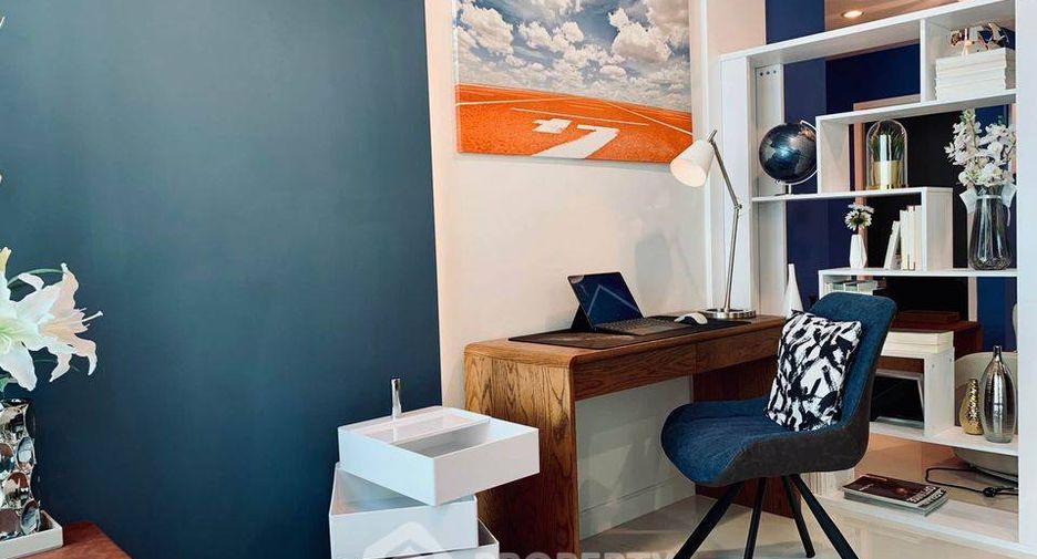 For sale 2 bedrooms condo in Watthana, Bangkok