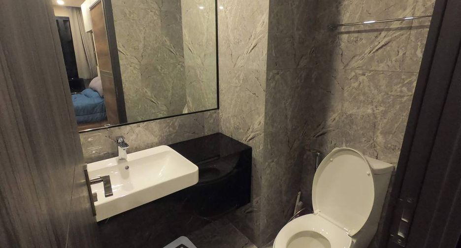 For sale 1 bed condo in Khlong Toei, Bangkok
