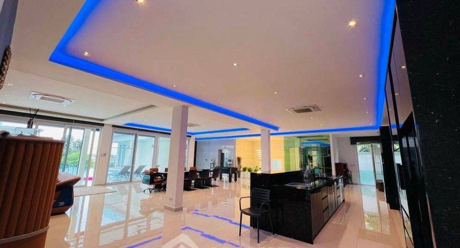 Villa zur Miete und zum Kauf mit 10 Zimmer in Bang Lamung, Chonburi