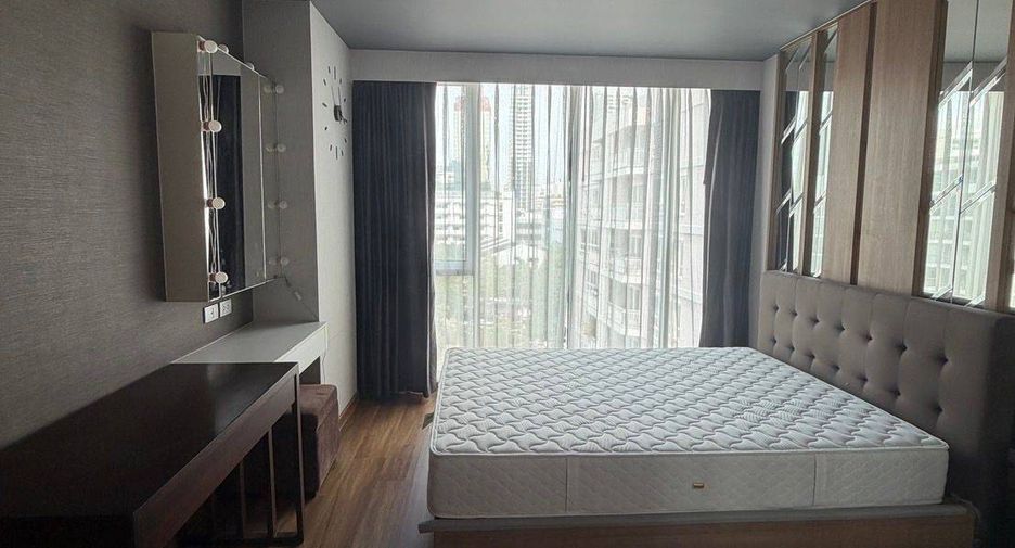 Аренда и продажа 2 спальни кондо в Щаттхана, Бангкок