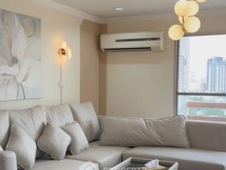 For sale 3 ベッドルーム condo in Khlong San, Bangkok