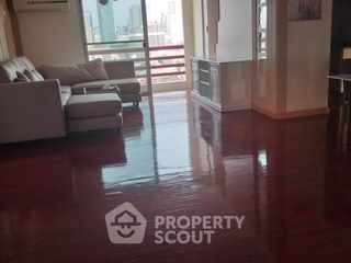 For sale 3 ベッドルーム condo in Khlong San, Bangkok