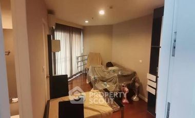 For rent and for sale 2 bedrooms condo in Huai Khwang, Bangkok