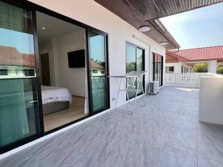 For rent and for sale 3 bedrooms house in Na Jomtien, Pattaya