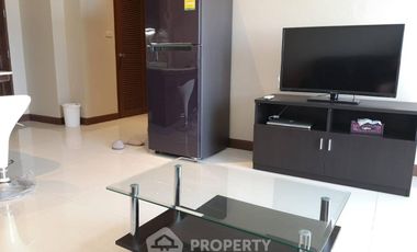For rent and for sale 1 bed condo in Watthana, Bangkok