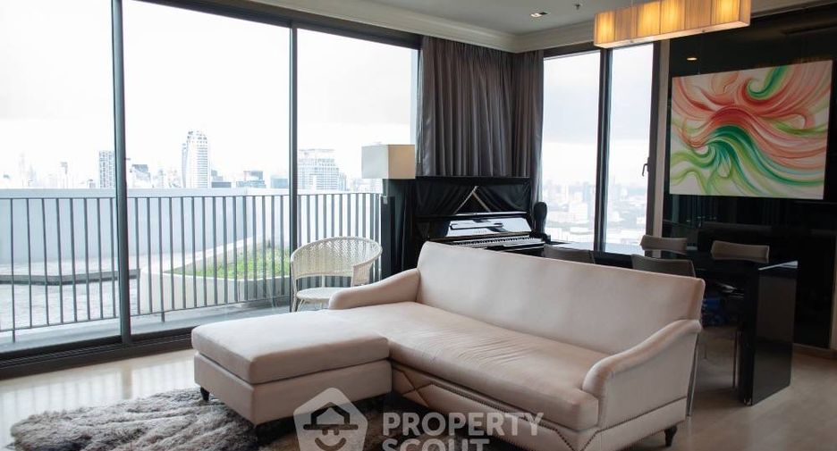 For rent and for sale 3 bedrooms condo in Pathum Wan, Bangkok