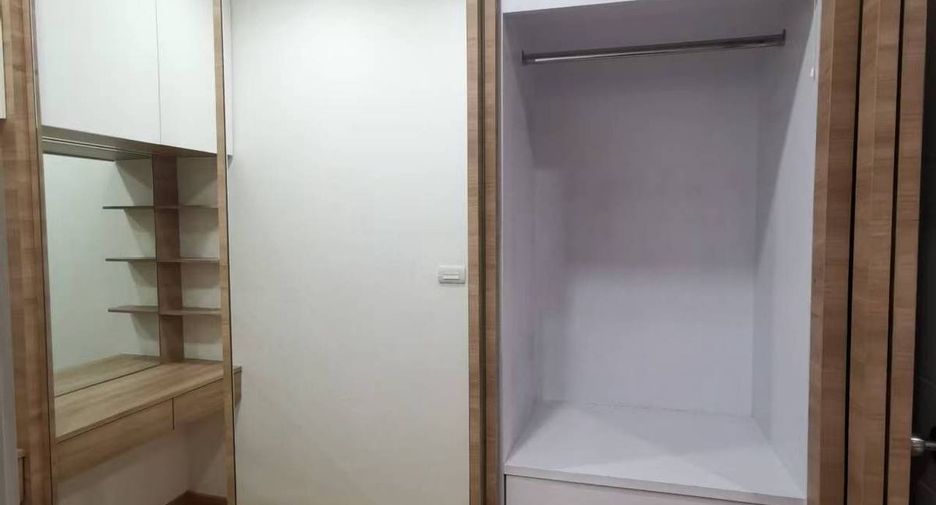For rent and for sale 2 bedrooms condo in Phaya Thai, Bangkok