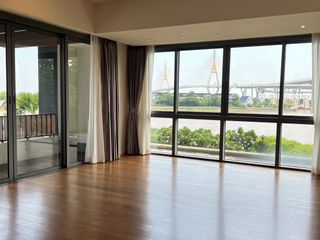 For sale 3 bedrooms condo in Yan Nawa, Bangkok