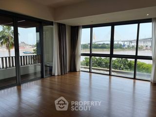 For sale 3 bedrooms condo in Yan Nawa, Bangkok