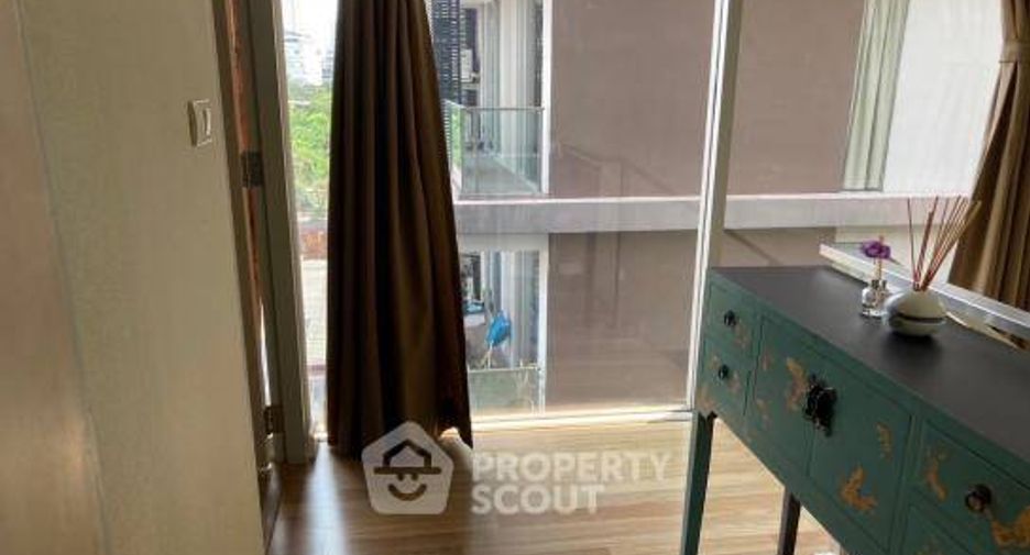 Condo en alquiler y en venta de 2 habitaciones en Bang Phlat, Bangkok