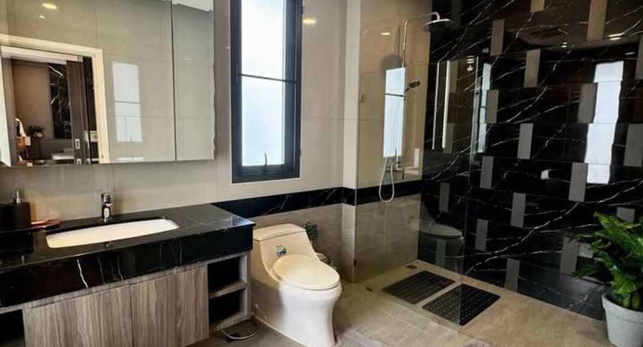 For rent and for sale 3 bedrooms house in Bang Lamung, Chonburi