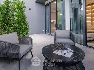 Haus zur Miete und zum Kauf mit 4 Zimmer in Saphan Sung, Bangkok